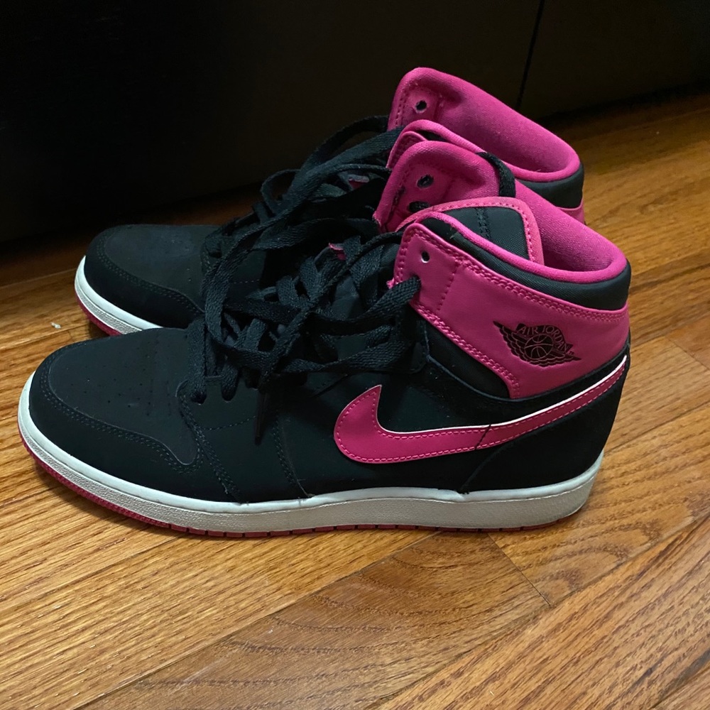 Nike Air Jordan 1